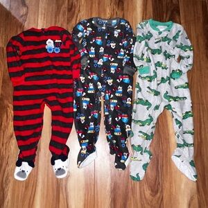 NWOT 2T fleece pjs